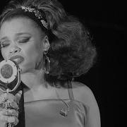 Andra Day Rearview Red Flags PlayStation Theater NYC 12 1 16