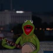 Kermit The Frog Performs Rainbow Connection