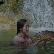 A Rare Fish Species Seldom Seen In Vietnam Unexpectedly Fell Into The Hands Of Ly Thi Di