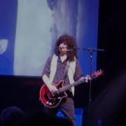 Almost Queen 13 Under Pressure