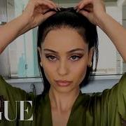 Euphoria S Alexa Demie Shares Her 90s Glam Tutorial Beauty Secrets Vogue