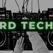 DJ Mixing Techniques For A Hard Techno Set