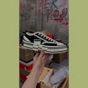 XVESSEL G O P LOWS BLACK