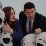 Behind The Scenes Of The Photoshoot Of Bones Season 9