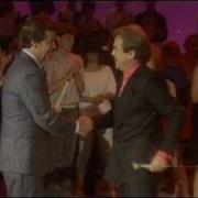 Dick Clark Interviews Glenn Shorrock American Bandstand 1983