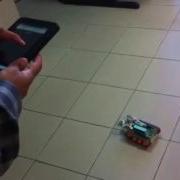 Android Basic Gestures Of Swipe To Control A 8051 Robot