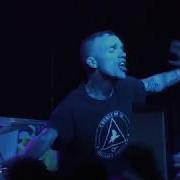 CONVERGE A Single Tear Mid Cut