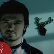 Yalın Küçücüğüm Official Video
