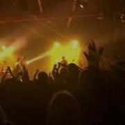Blessthefall God Wears Gucci Live