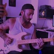 Jeremy Ellis Performs On MASCHINE MIKRO Feat Paco Records Jr On Bass Guitar