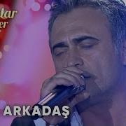 Anma Arkadaş Kutsi Şarkılar Bizi Söyler Performans