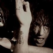 Kiss Unholy