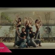 Weeekly 위클리 Backwards Performance Video
